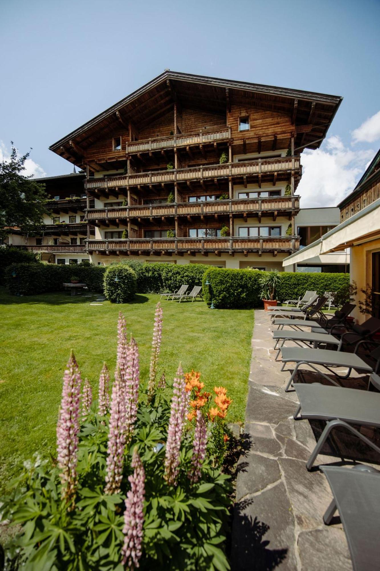 Das Gemuetliche Dorfhotel Kaltenhauser Холлерсбах  Экстерьер фото